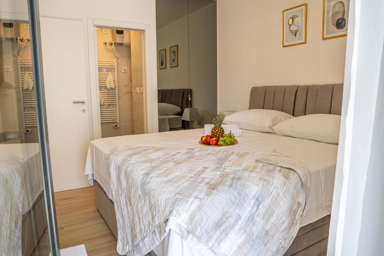 Golden Luxury Apartment Split Bagian luar foto